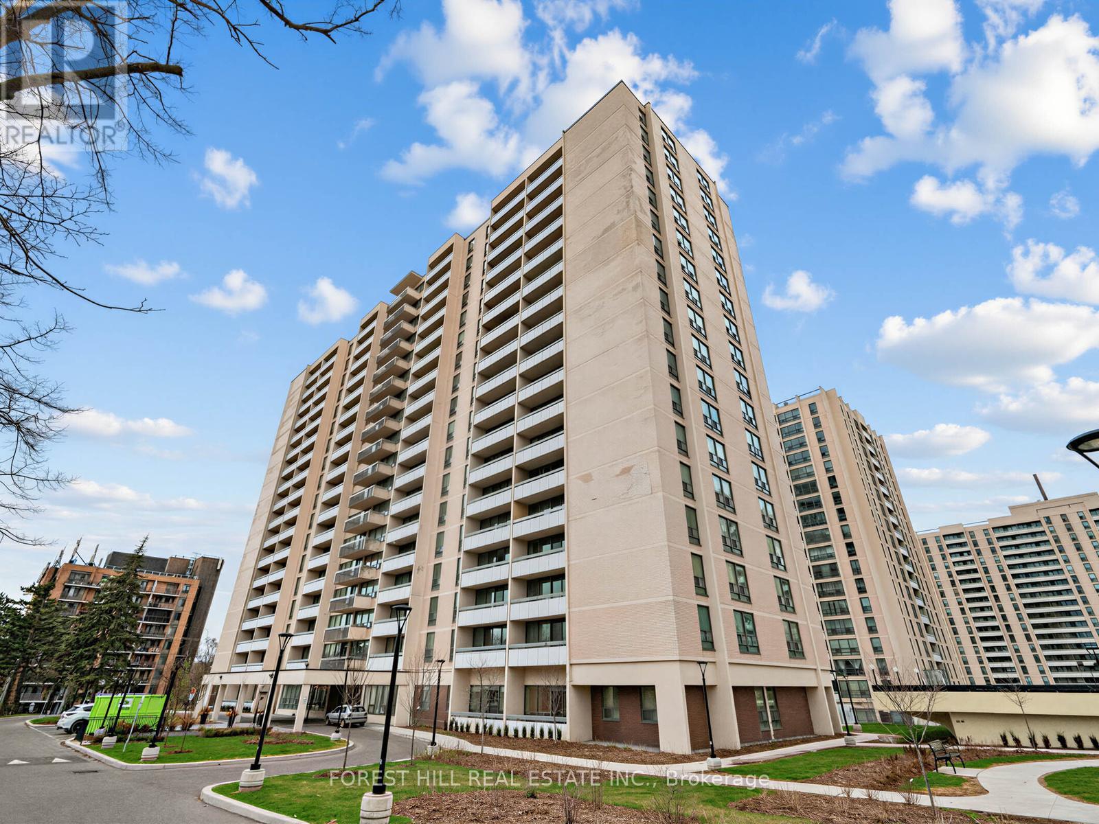 114 - 140 ELM RIDGE DRIVE, Toronto, Ontario