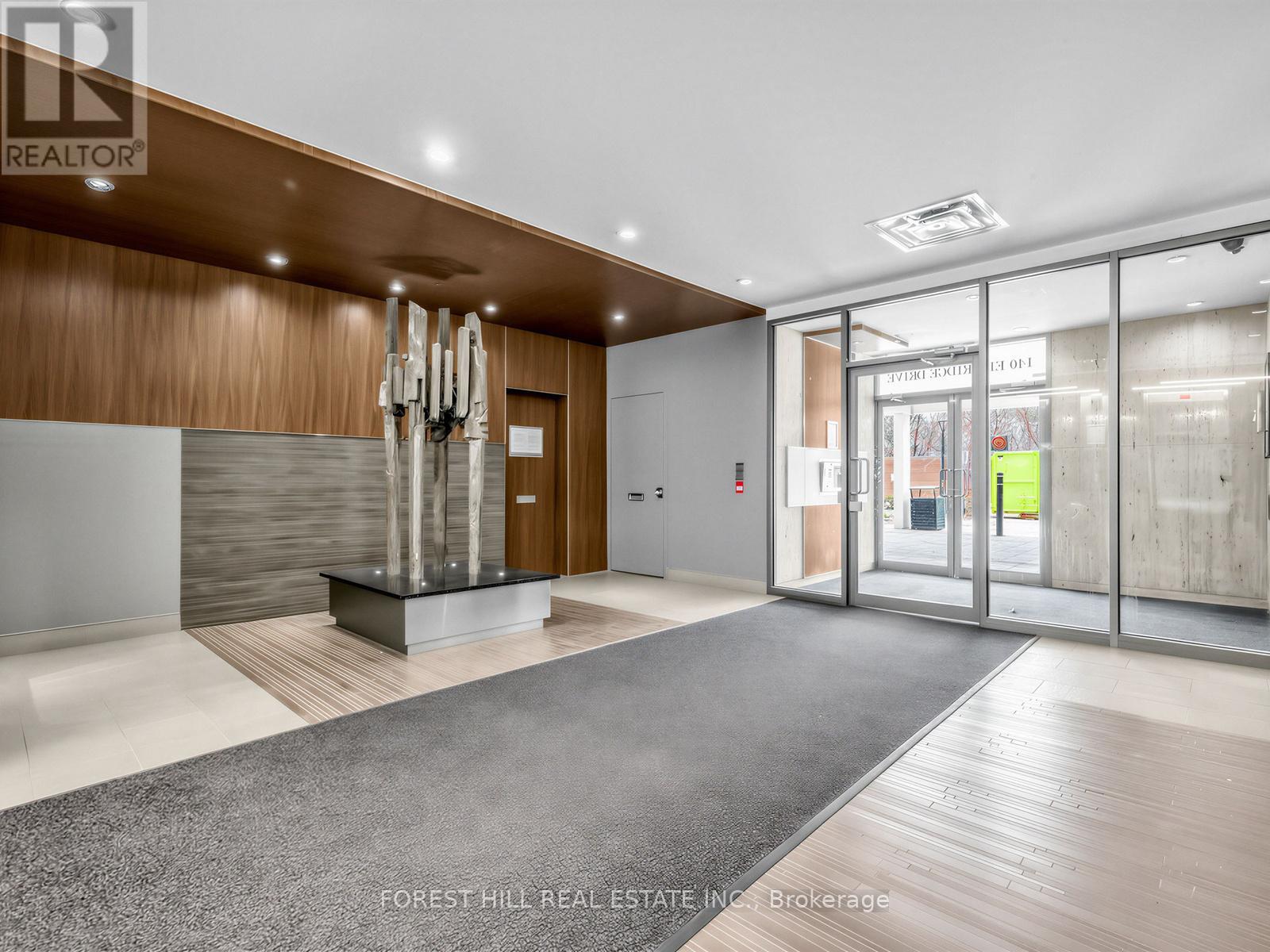 114 - 140 Elm Ridge Drive, Toronto, Ontario  M6B 1B1 - Photo 3 - W13054418