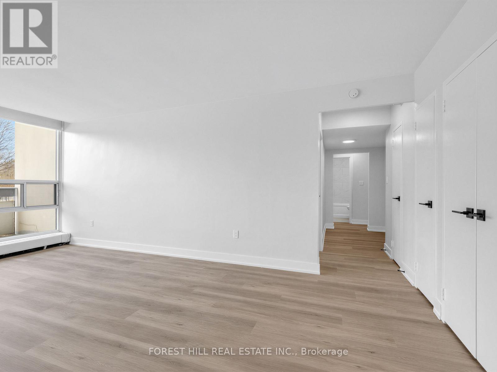 114 - 140 Elm Ridge Drive, Toronto, Ontario  M6B 1B1 - Photo 7 - W13054418