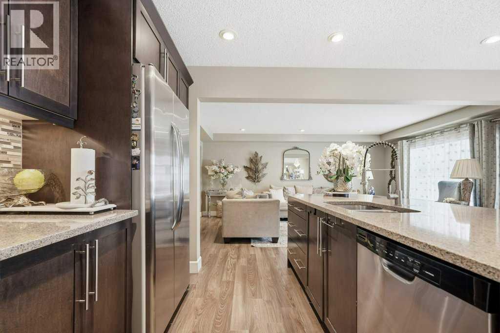 148 Viewpointe Terrace, Chestermere, Alberta  T1X 0P9 - Photo 11 - A2298251