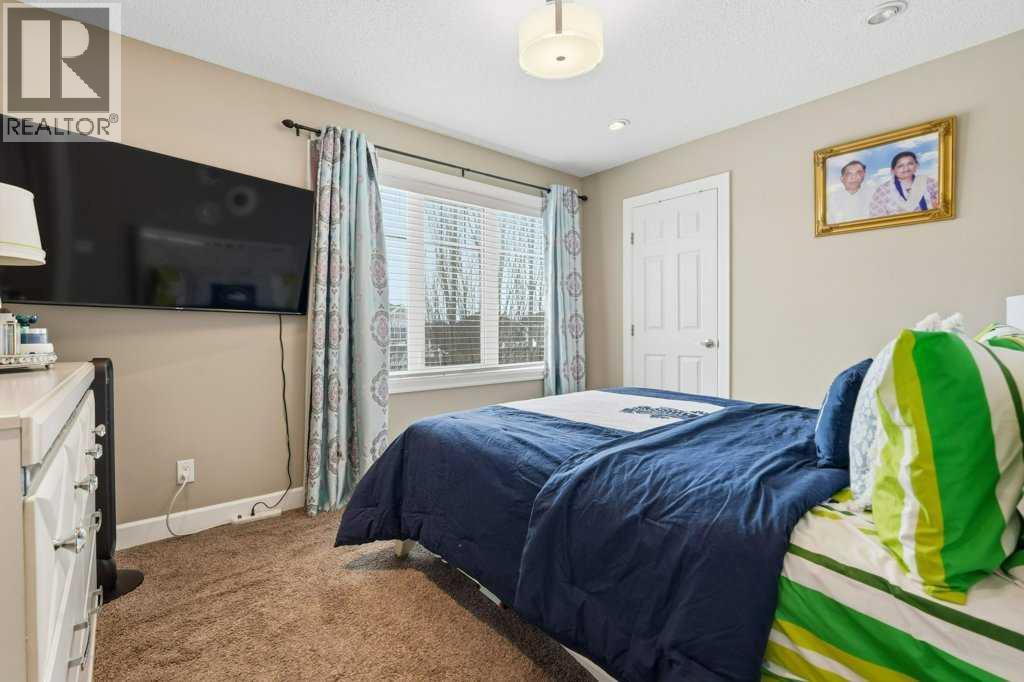 148 Viewpointe Terrace, Chestermere, Alberta  T1X 0P9 - Photo 30 - A2298251