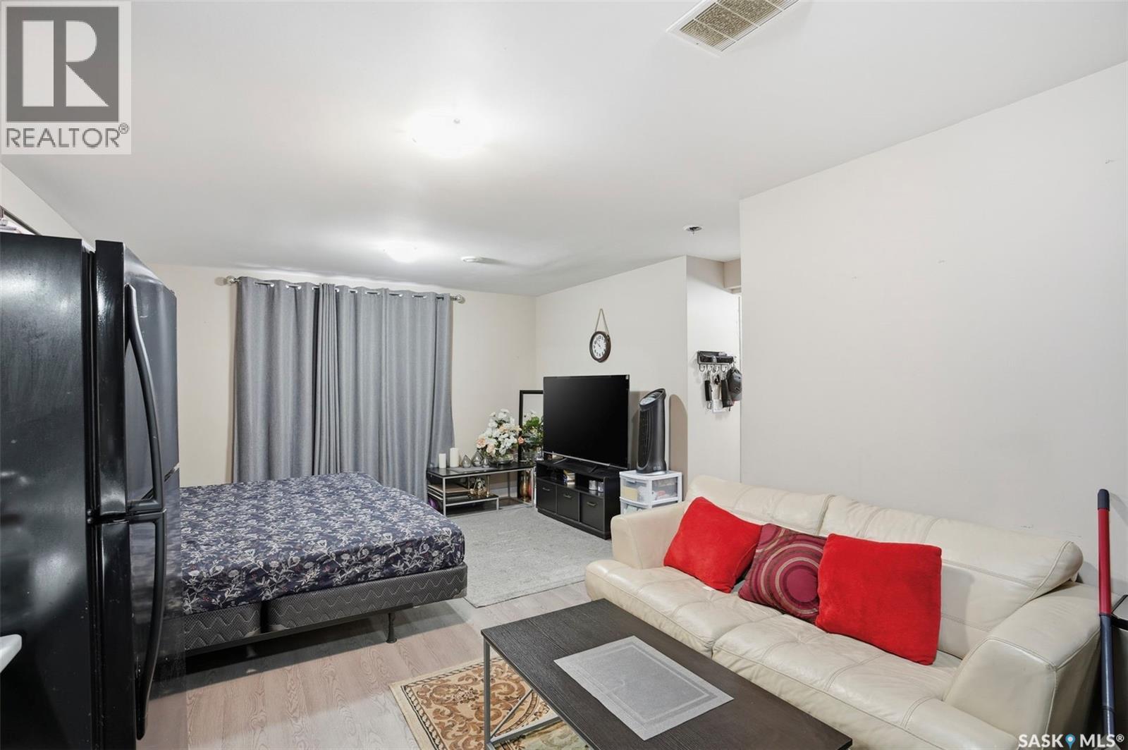 516 Pichler Way, Saskatoon, Saskatchewan  S7V 0G2 - Photo 26 - SK034170