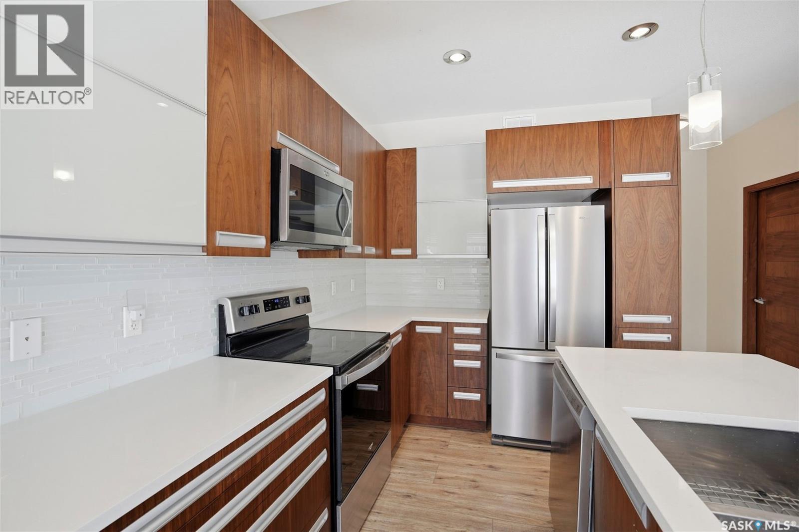 516 Pichler Way, Saskatoon, Saskatchewan  S7V 0G2 - Photo 6 - SK034170