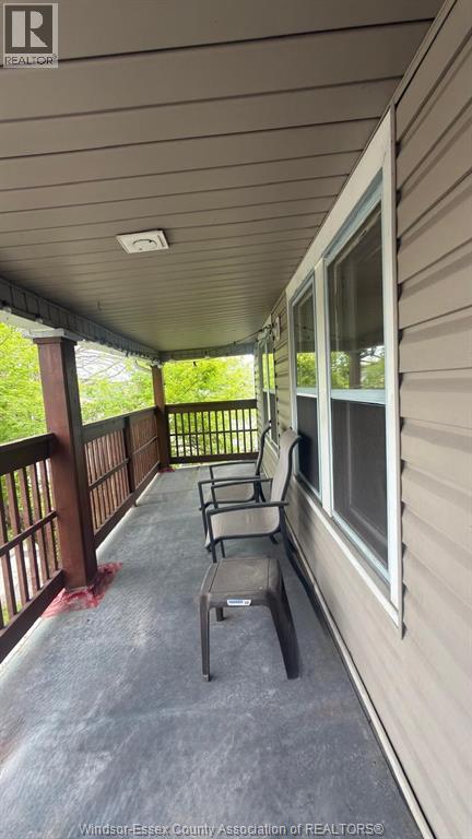 843 Ellrose Unit# #upper, Windsor, Ontario  N8Y 3W6 - Photo 2 - 26009428