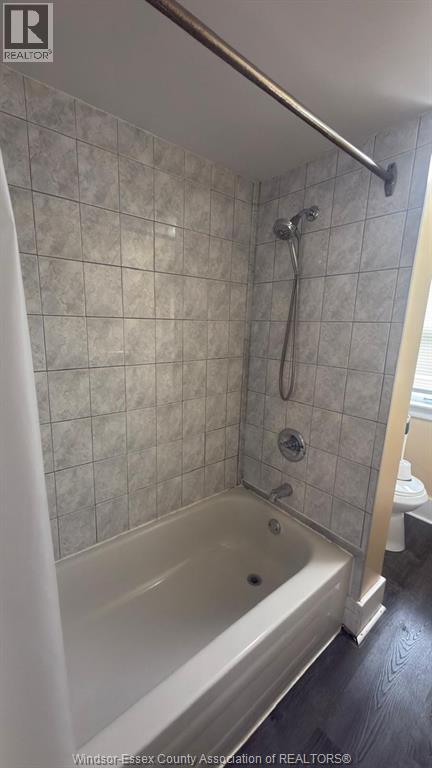 843 Ellrose Unit# #upper, Windsor, Ontario  N8Y 3W6 - Photo 8 - 26009428