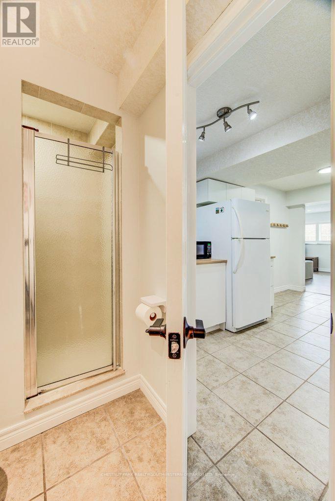 219 Mitchell Street, North Dumfries, Ontario  N0B 1E0 - Photo 38 - X13054326