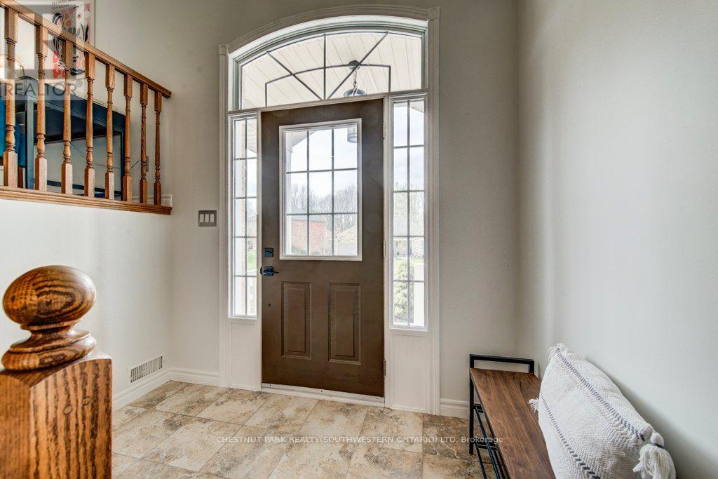 219 Mitchell Street, North Dumfries, Ontario  N0B 1E0 - Photo 5 - X13054326