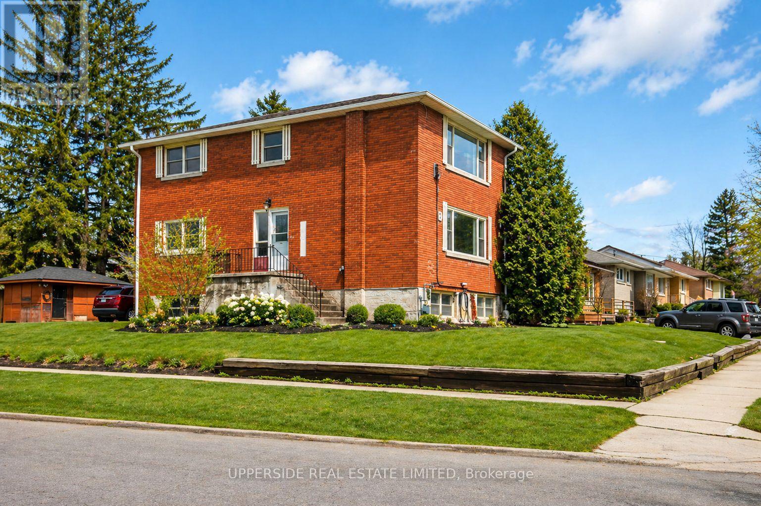 7 Balmoral Drive, Kitchener, Ontario  N2M 2J7 - Photo 9 - X13054438
