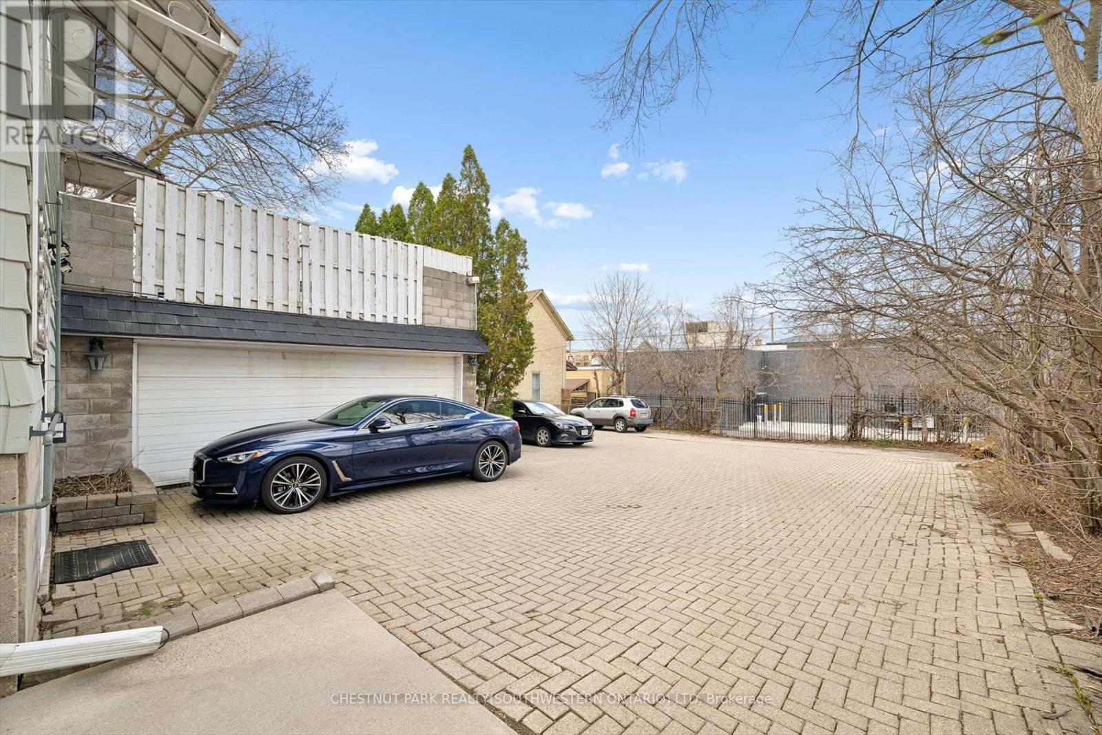 64 Francis Street N, Kitchener, Ontario  N2H 5B5 - Photo 32 - X13054454