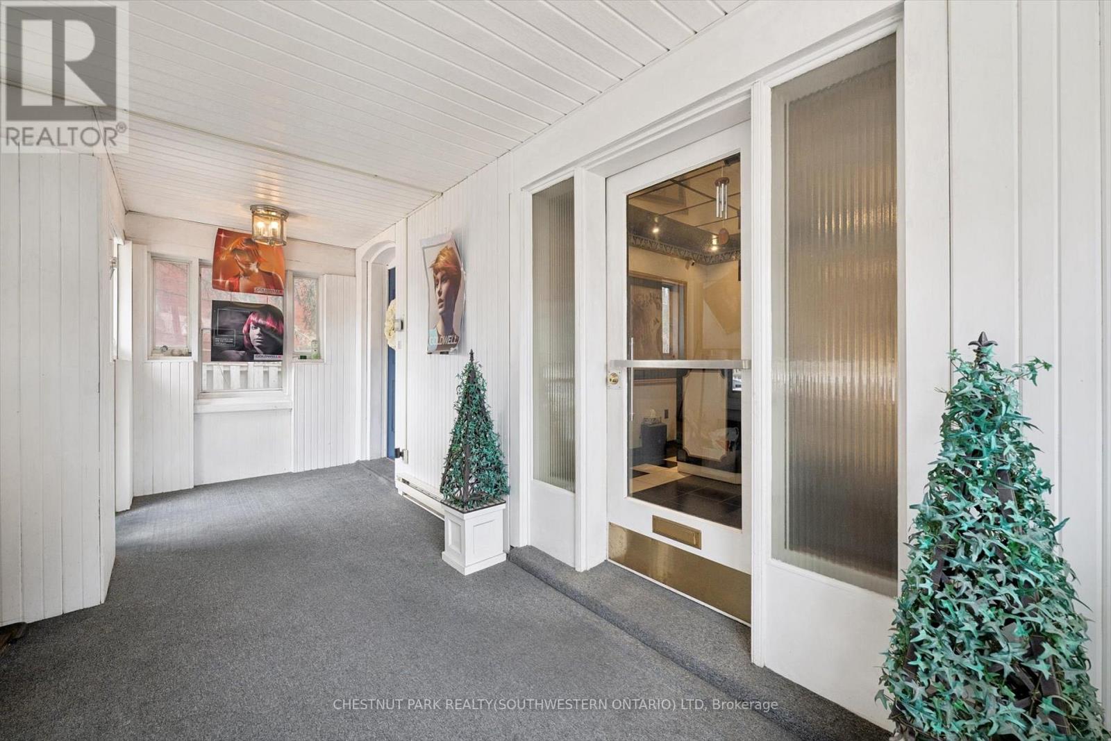 64 Francis Street N, Kitchener, Ontario  N2H 5B5 - Photo 5 - X13054454