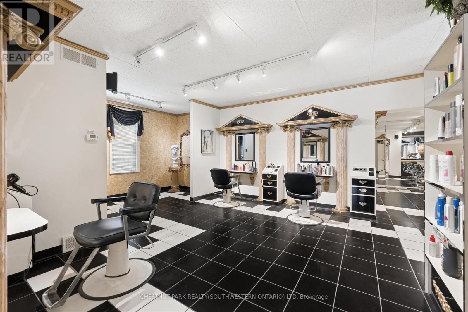 64 Francis Street N, Kitchener, Ontario  N2H 5B5 - Photo 8 - X13054454