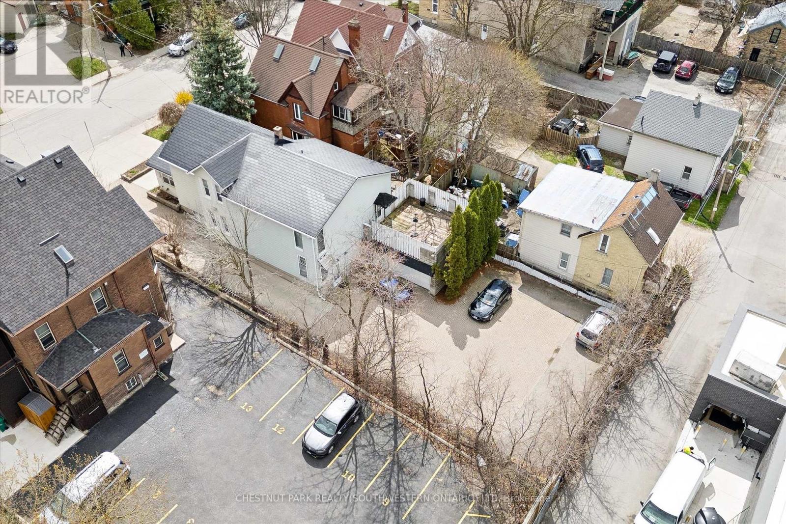 64 Francis Street N, Kitchener, Ontario  N2H 5B5 - Photo 31 - X13054458