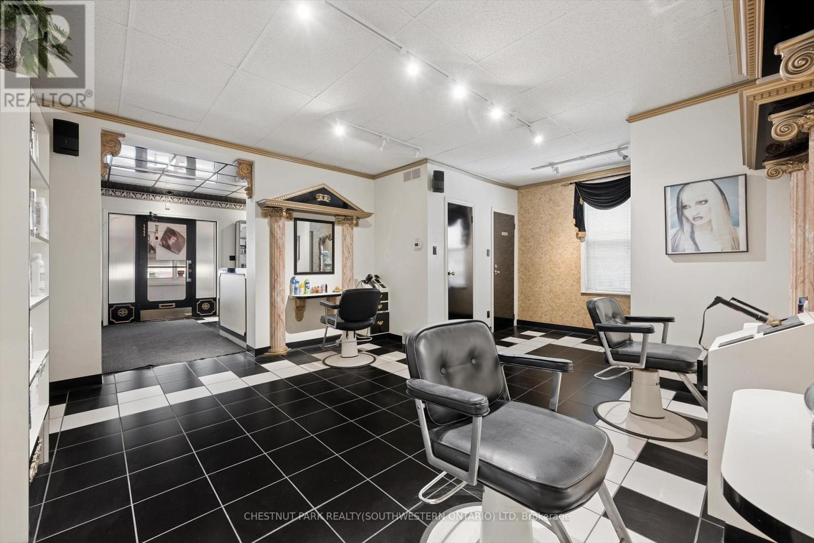 64 Francis Street N, Kitchener, Ontario  N2H 5B5 - Photo 8 - X13054458