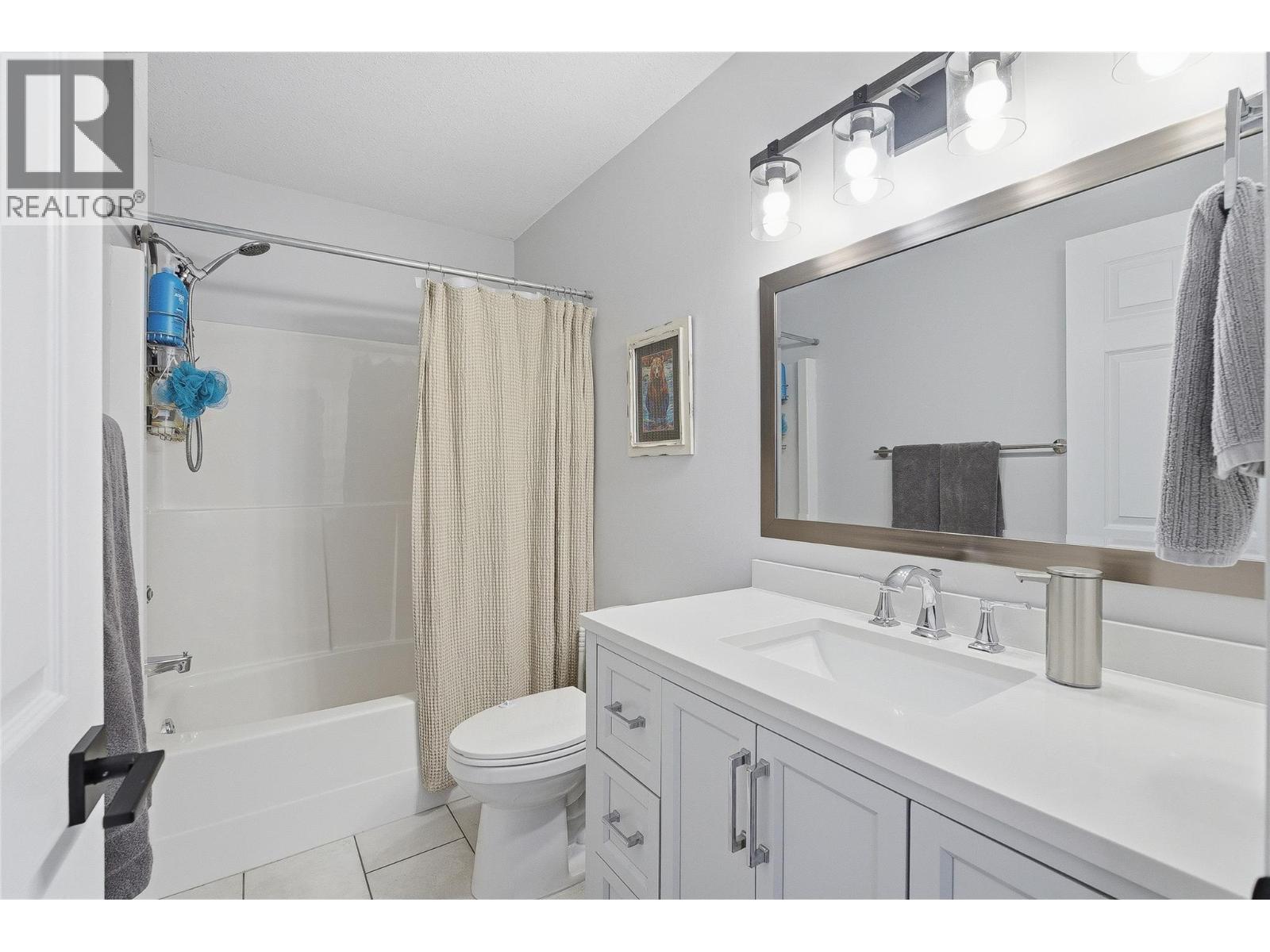 418 Malahat Place, Kamloops, British Columbia  V2E 2M8 - Photo 29 - 10383888