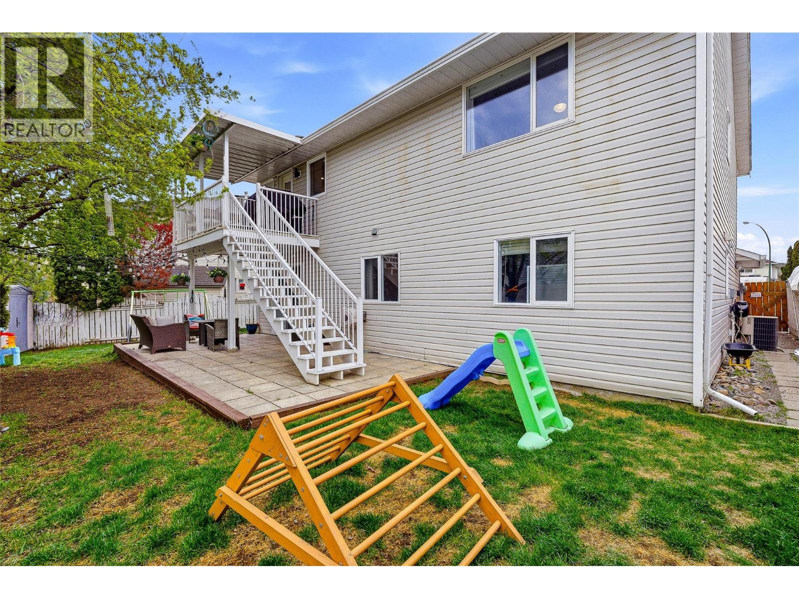 418 Malahat Place, Kamloops, British Columbia  V2E 2M8 - Photo 41 - 10383888