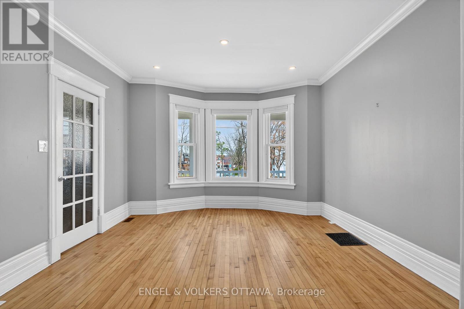 434 Byron Avenue, Ottawa, Ontario  K1Z 6Z4 - Photo 4 - X13053074