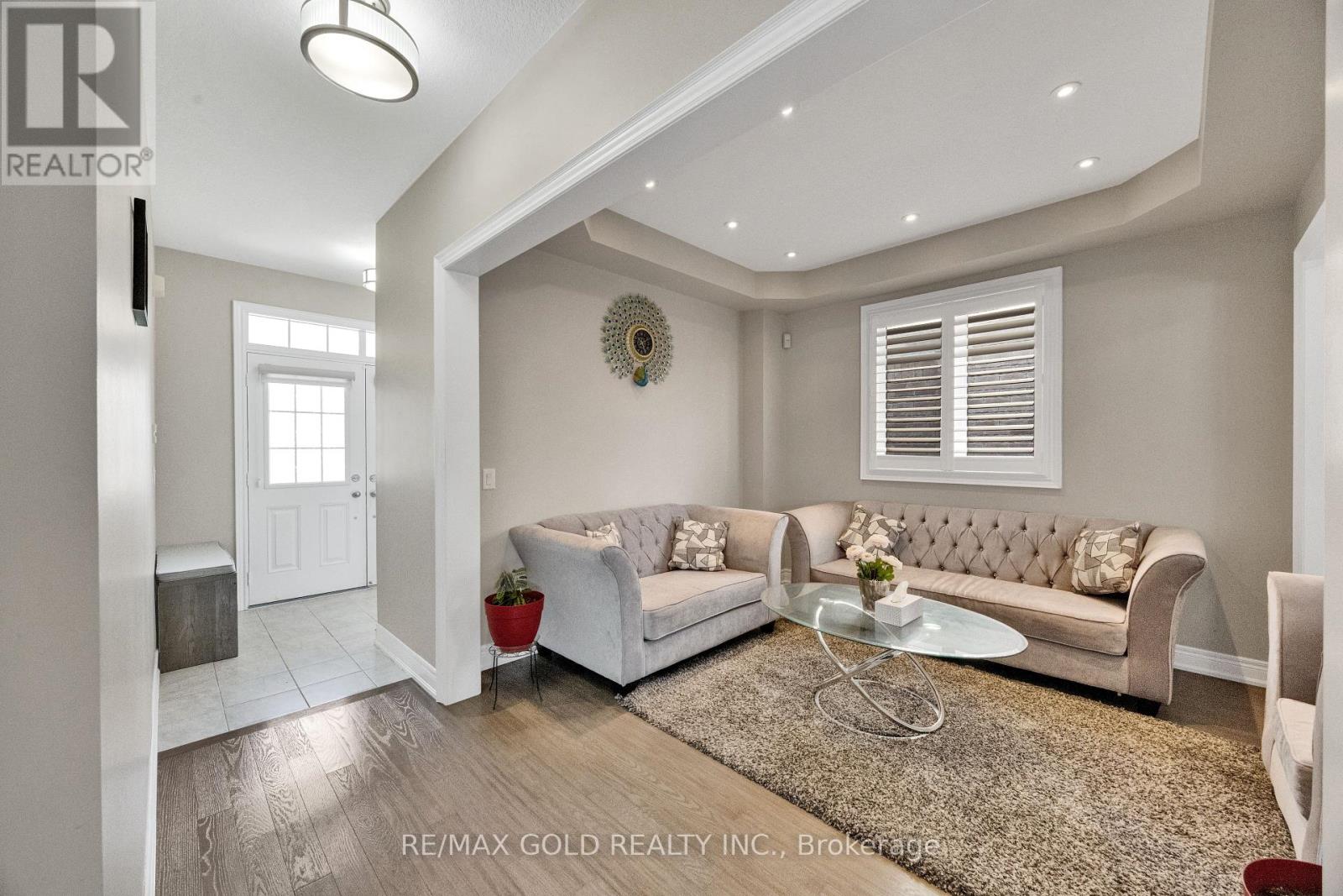 712 Arthur Parker Avenue, Woodstock, Ontario  N4S 7W2 - Photo 4 - X13047624