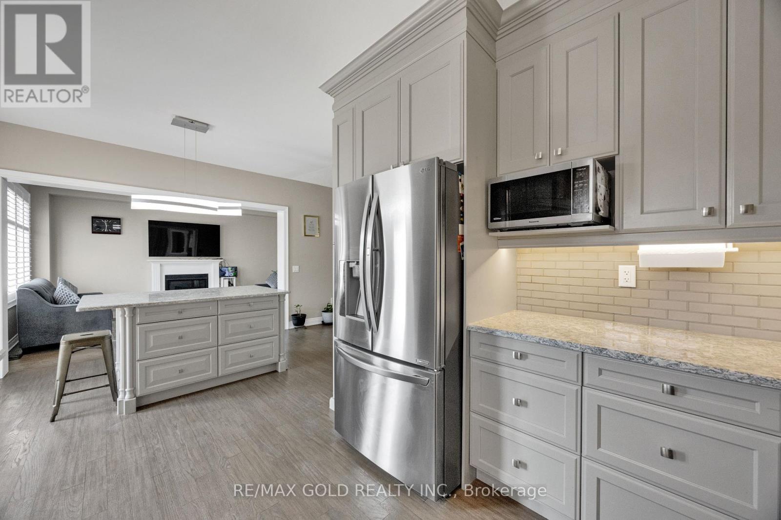 712 Arthur Parker Avenue, Woodstock, Ontario  N4S 7W2 - Photo 9 - X13047624