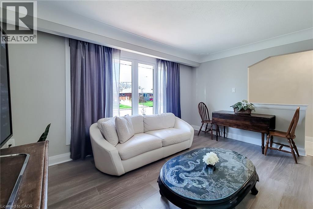 103 East 45th Street, Hamilton, Ontario  L8T 3J9 - Photo 11 - 40824581