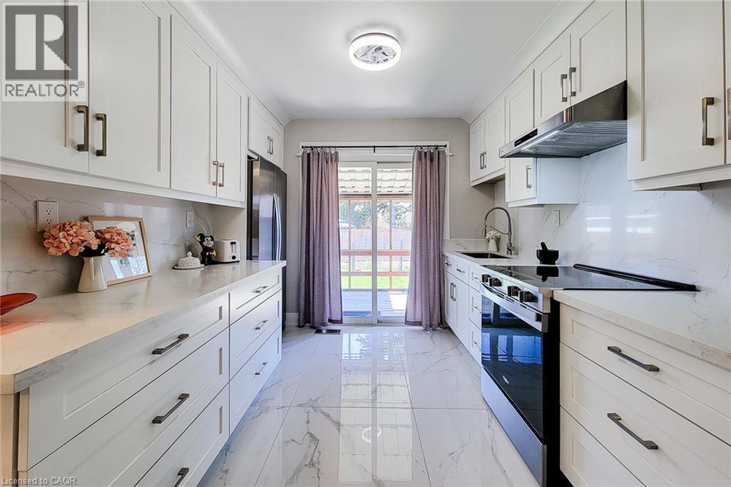 103 East 45th Street, Hamilton, Ontario  L8T 3J9 - Photo 15 - 40824581