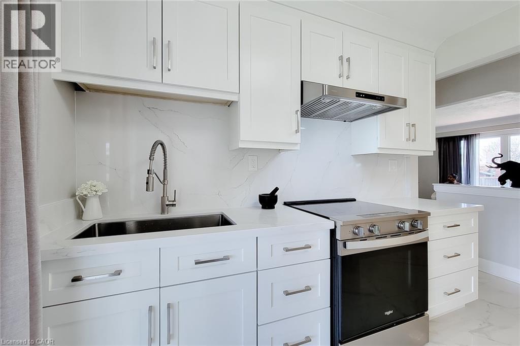 103 East 45th Street, Hamilton, Ontario  L8T 3J9 - Photo 19 - 40824581