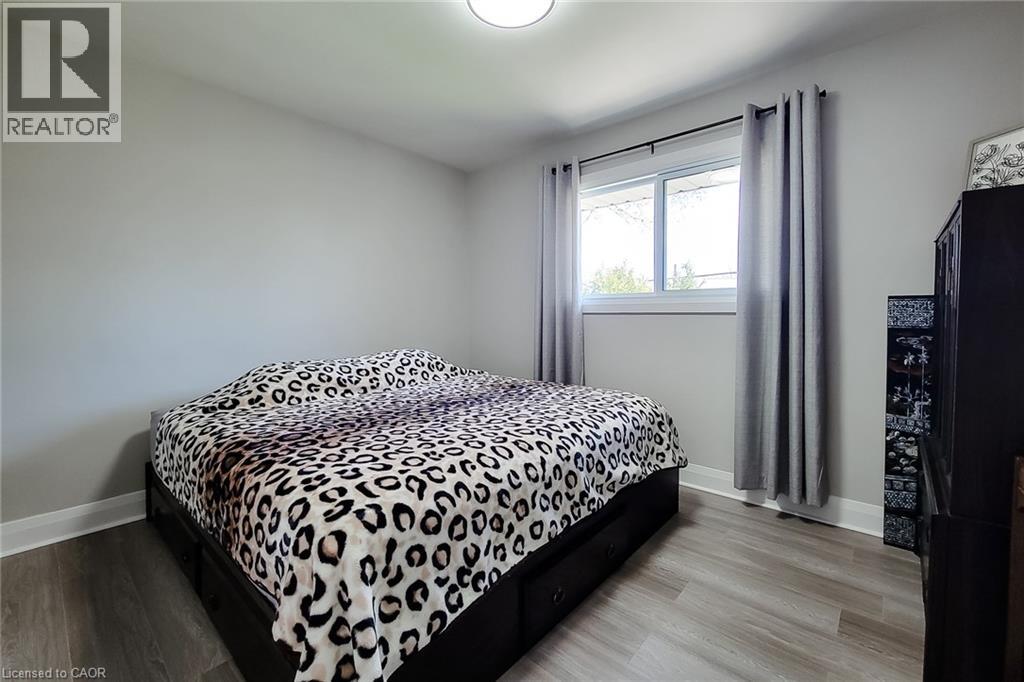 103 East 45th Street, Hamilton, Ontario  L8T 3J9 - Photo 24 - 40824581