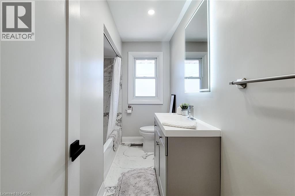 103 East 45th Street, Hamilton, Ontario  L8T 3J9 - Photo 28 - 40824581