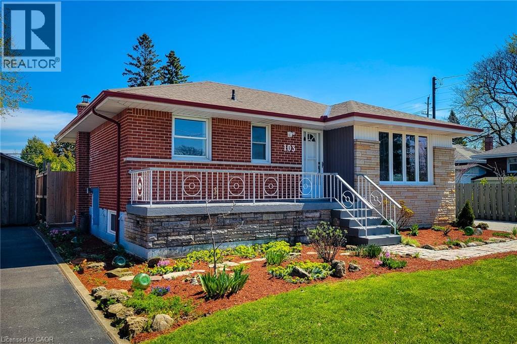 103 East 45th Street, Hamilton, Ontario  L8T 3J9 - Photo 3 - 40824581