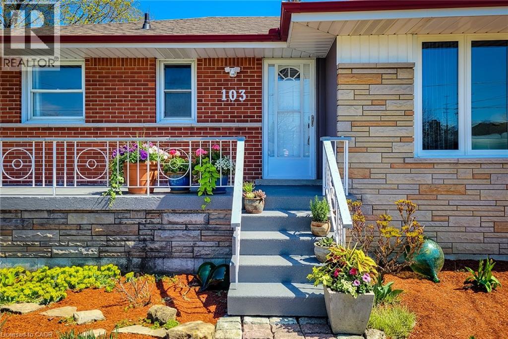 103 East 45th Street, Hamilton, Ontario  L8T 3J9 - Photo 8 - 40824581