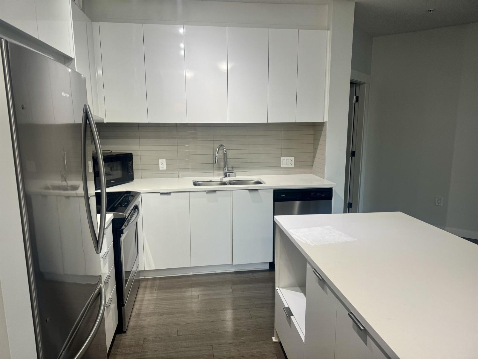 304 31158 Westridge Place, Abbotsford, British Columbia  V2T 0K5 - Photo 3 - R3116895