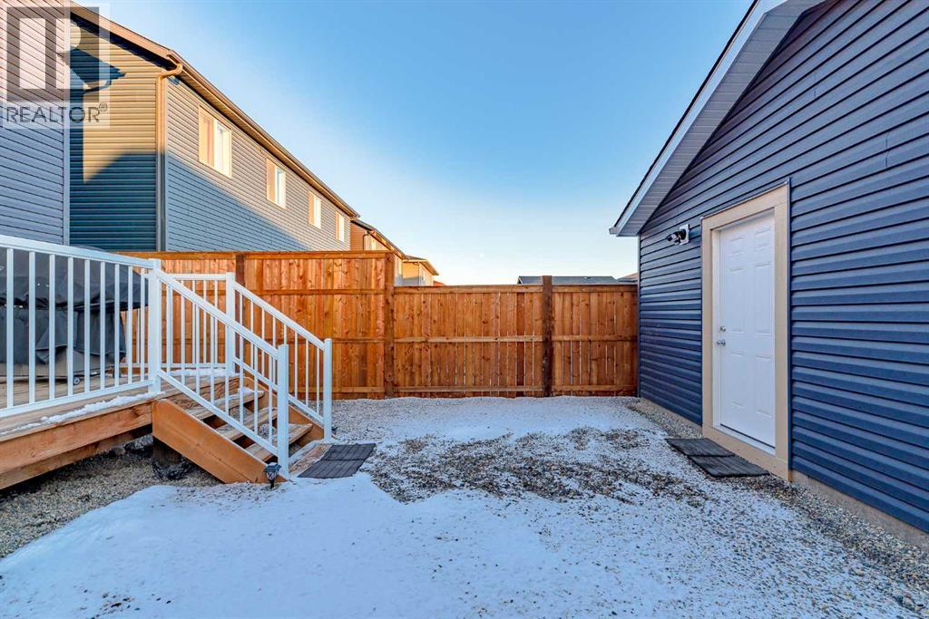 371 Fireside Way, Cochrane, Alberta  T4C 3B1 - Photo 38 - A2297067