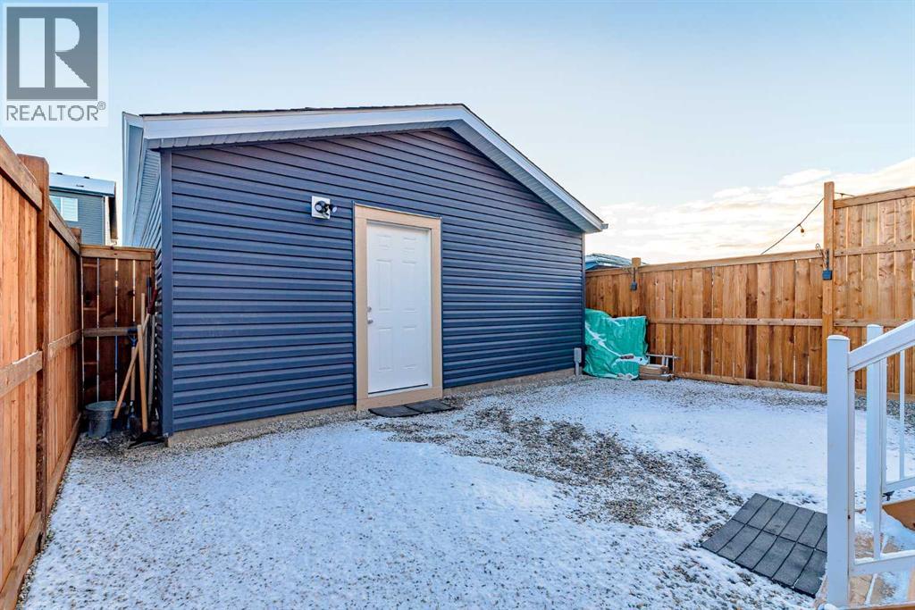 371 Fireside Way, Cochrane, Alberta  T4C 3B1 - Photo 36 - A2297067