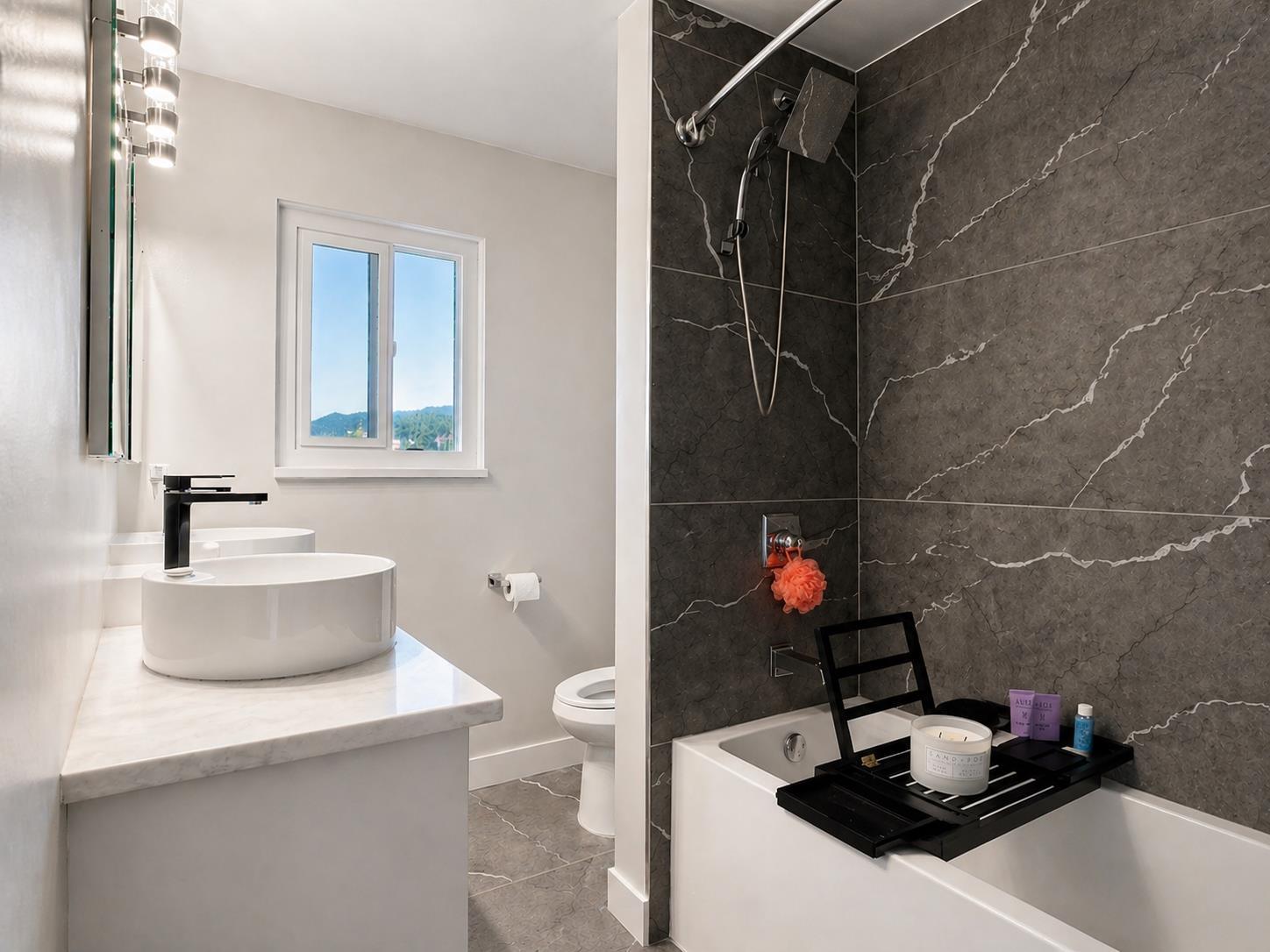 31081 Silverhill Avenue, Mission, British Columbia  V4S 1G9 - Photo 5 - R3094058