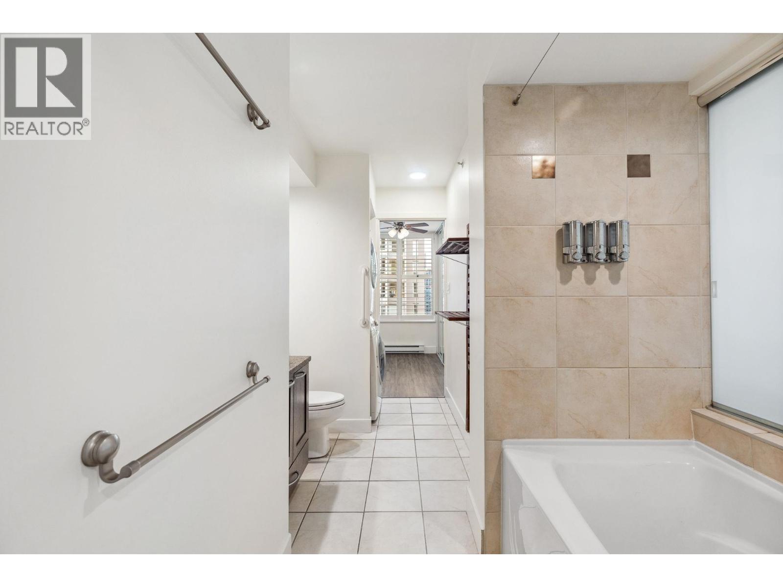 2002 989 Richards Street, Vancouver, British Columbia  V6B 6R6 - Photo 14 - R3116662