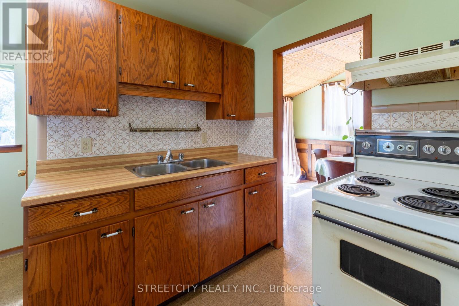 39 Fifth Avenue, St. Thomas, Ontario  N5R 4C4 - Photo 20 - X13054644