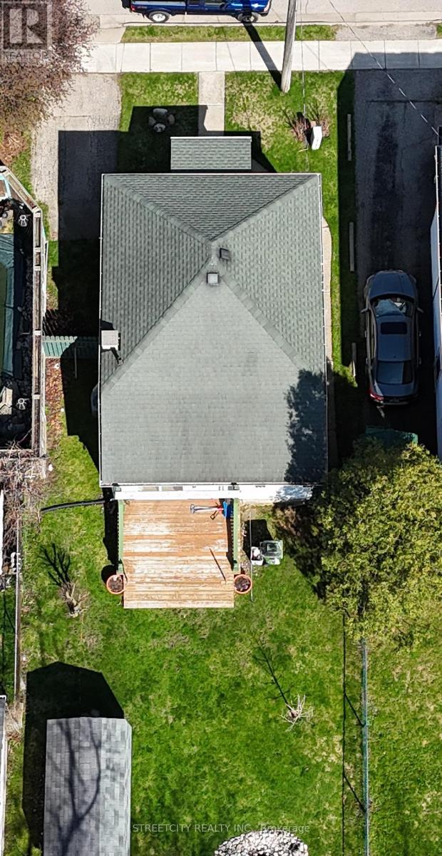 39 Fifth Avenue, St. Thomas, Ontario  N5R 4C4 - Photo 3 - X13054644