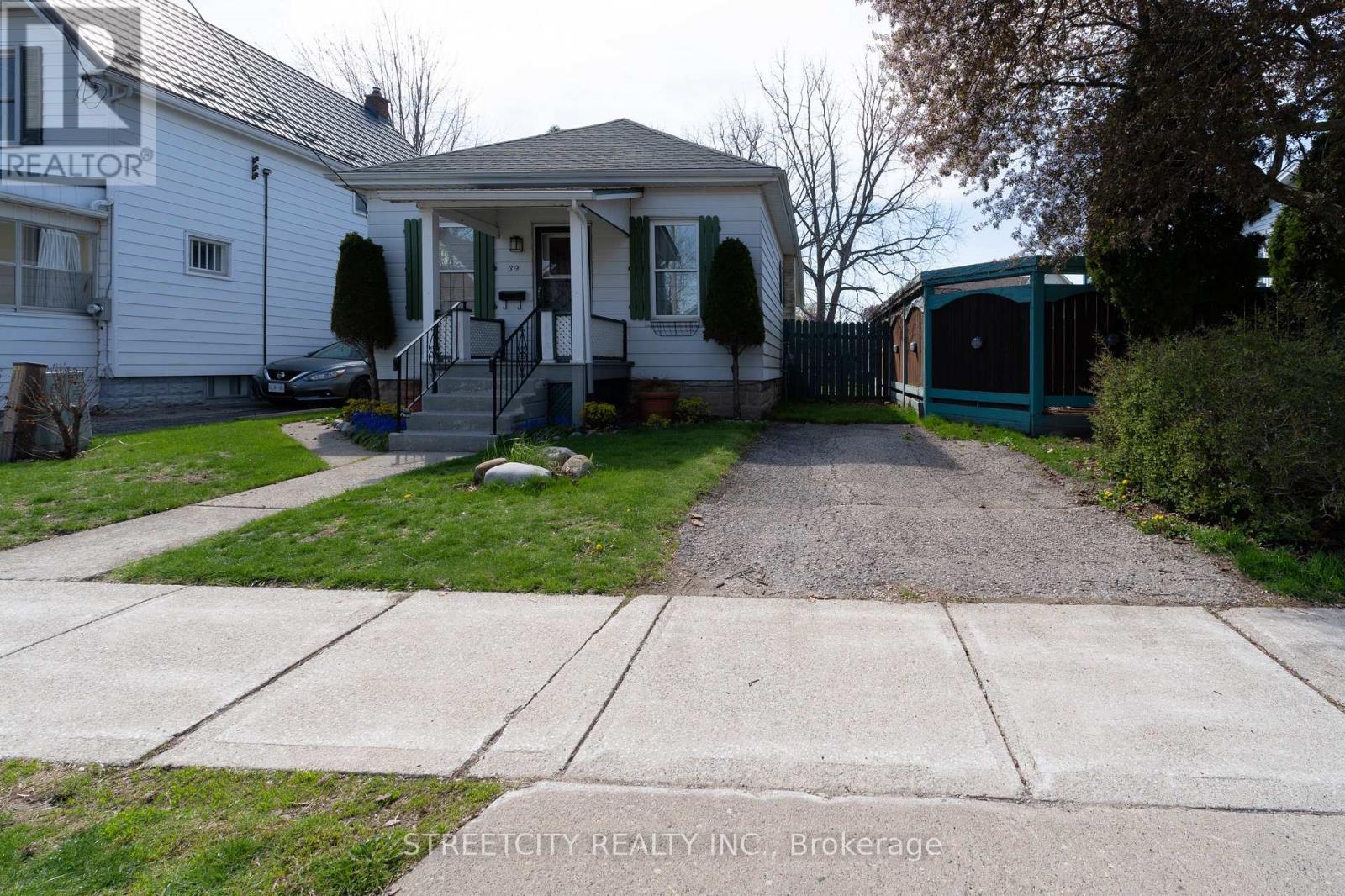 39 Fifth Avenue, St. Thomas, Ontario  N5R 4C4 - Photo 31 - X13054644