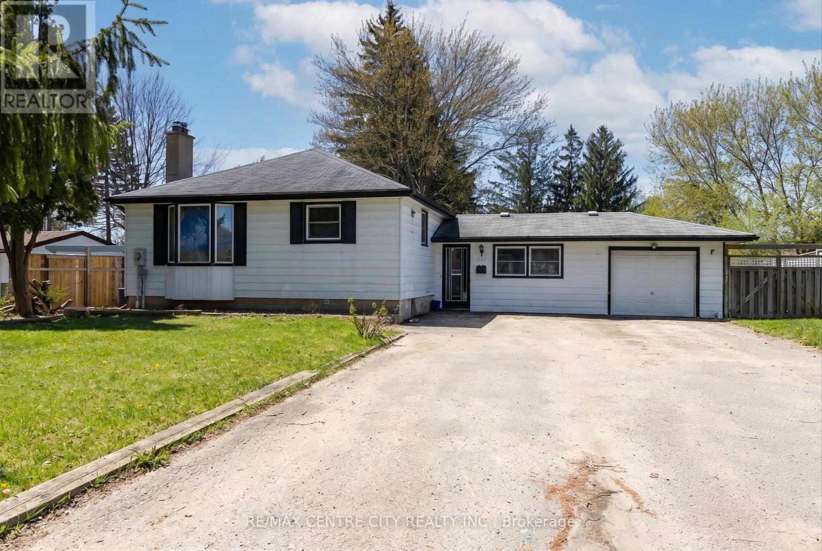 $375,000263 Clarke Road, London East, Ontario