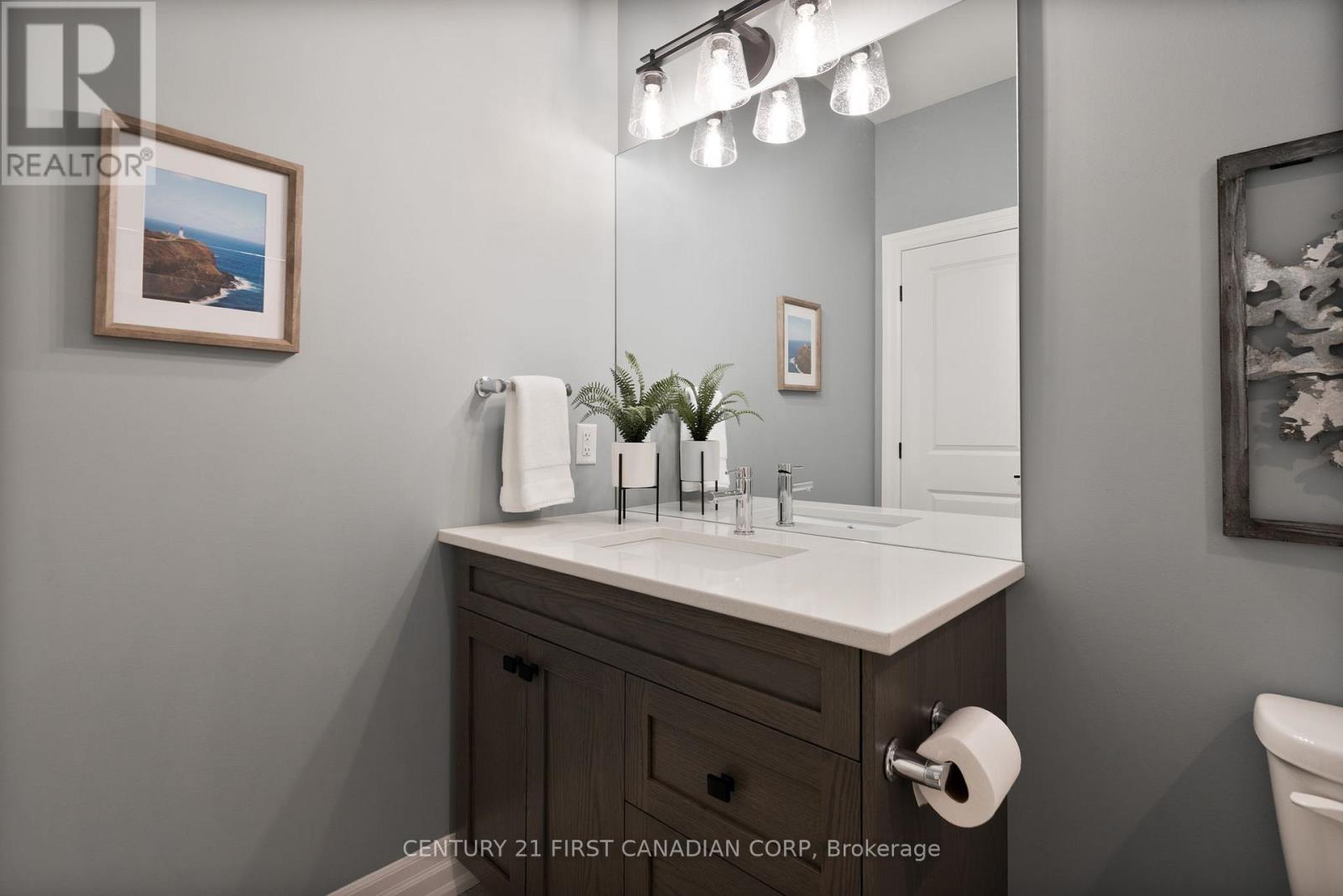 2012 Lockwood Crescent, Strathroy-Caradoc, Ontario  N0L 1W0 - Photo 17 - X13054754