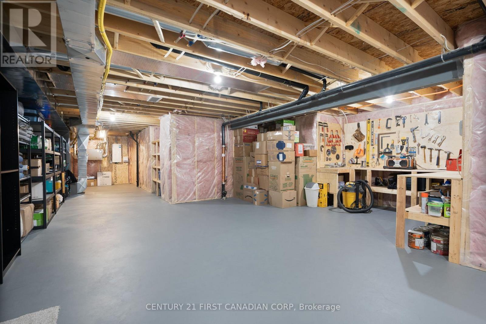 2012 Lockwood Crescent, Strathroy-Caradoc, Ontario  N0L 1W0 - Photo 33 - X13054754