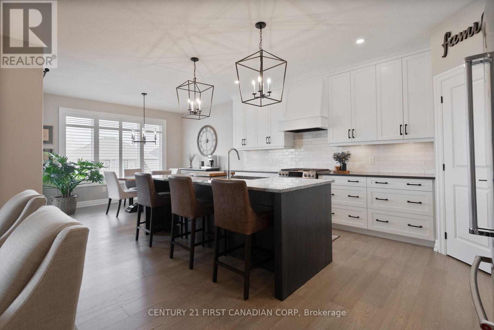 2012 Lockwood Crescent, Strathroy-Caradoc, Ontario  N0L 1W0 - Photo 6 - X13054754