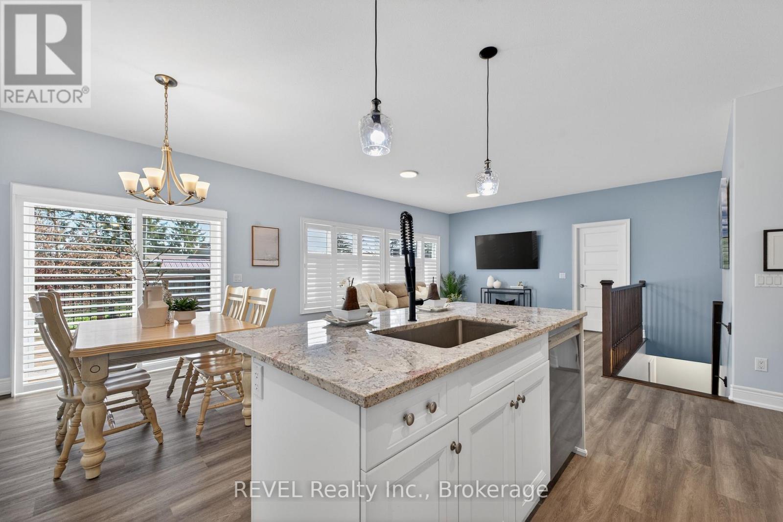 3139 Riselay Avenue, Fort Erie, Ontario  L0S 1N0 - Photo 8 - X13053322