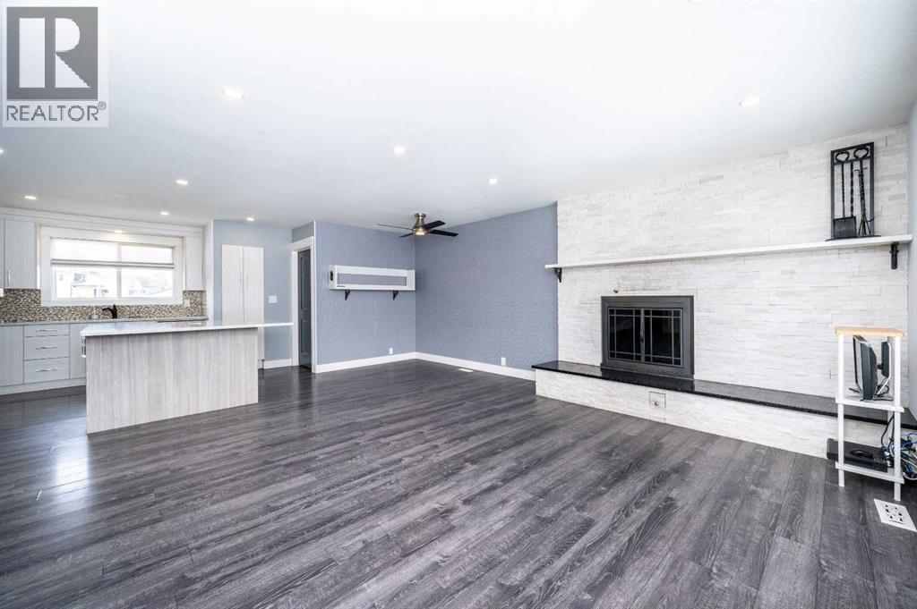 640 Rundleridge Drive Ne, Calgary, Alberta  T1Y 2K9 - Photo 12 - A2305752