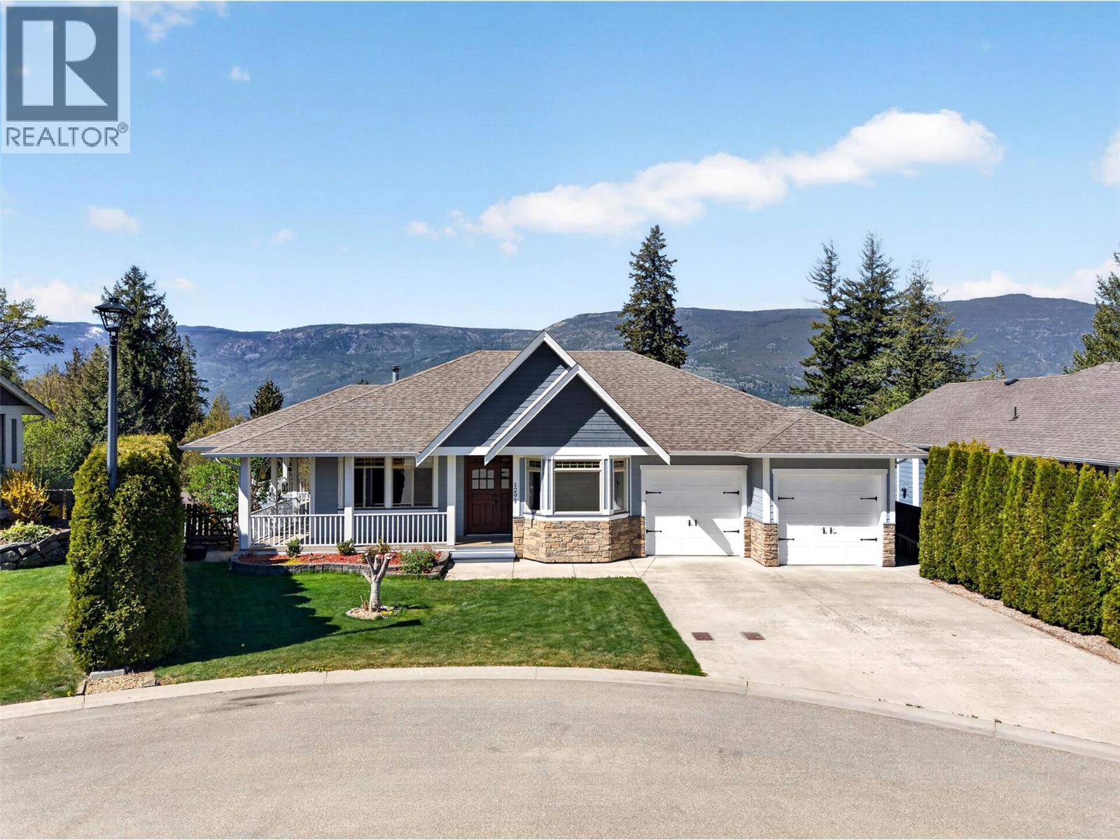 1291 23 Avenue Sw, Salmon Arm, British Columbia  V1E 0A9 - Photo 2 - 10384659