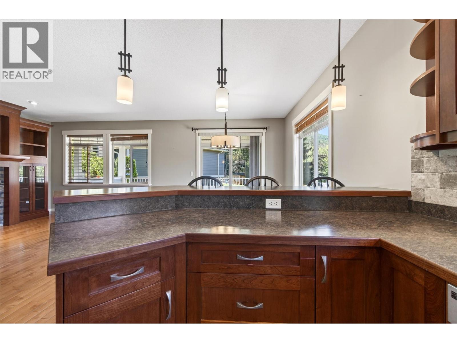 1291 23 Avenue Sw, Salmon Arm, British Columbia  V1E 0A9 - Photo 13 - 10384659