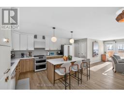 597 LAFONTAINE ROAD W