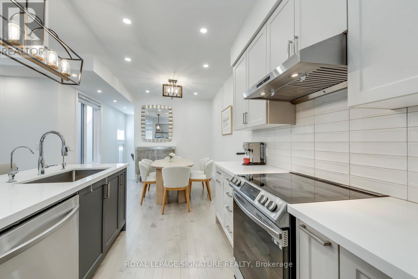 21 Kohn Lane, Markham, Ontario  L6C 3J3 - Photo 12 - N13033268