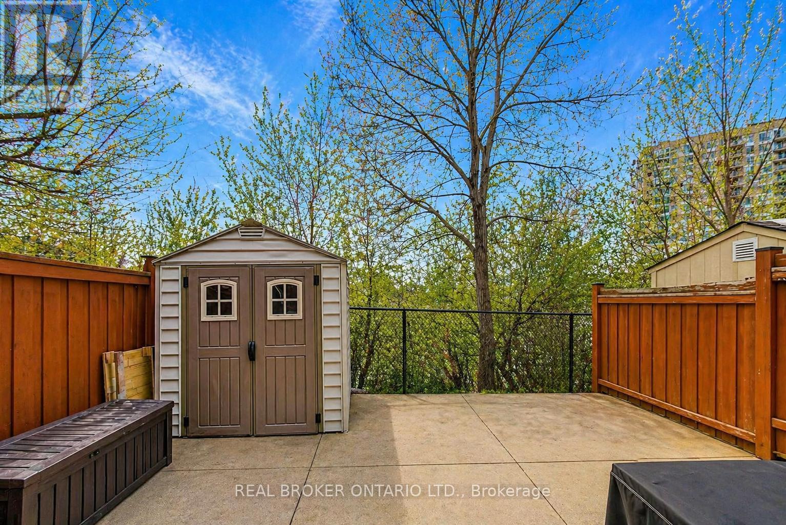 60 Mary Chapman Boulevard, Toronto, Ontario  M9M 0B2 - Photo 27 - W12993300