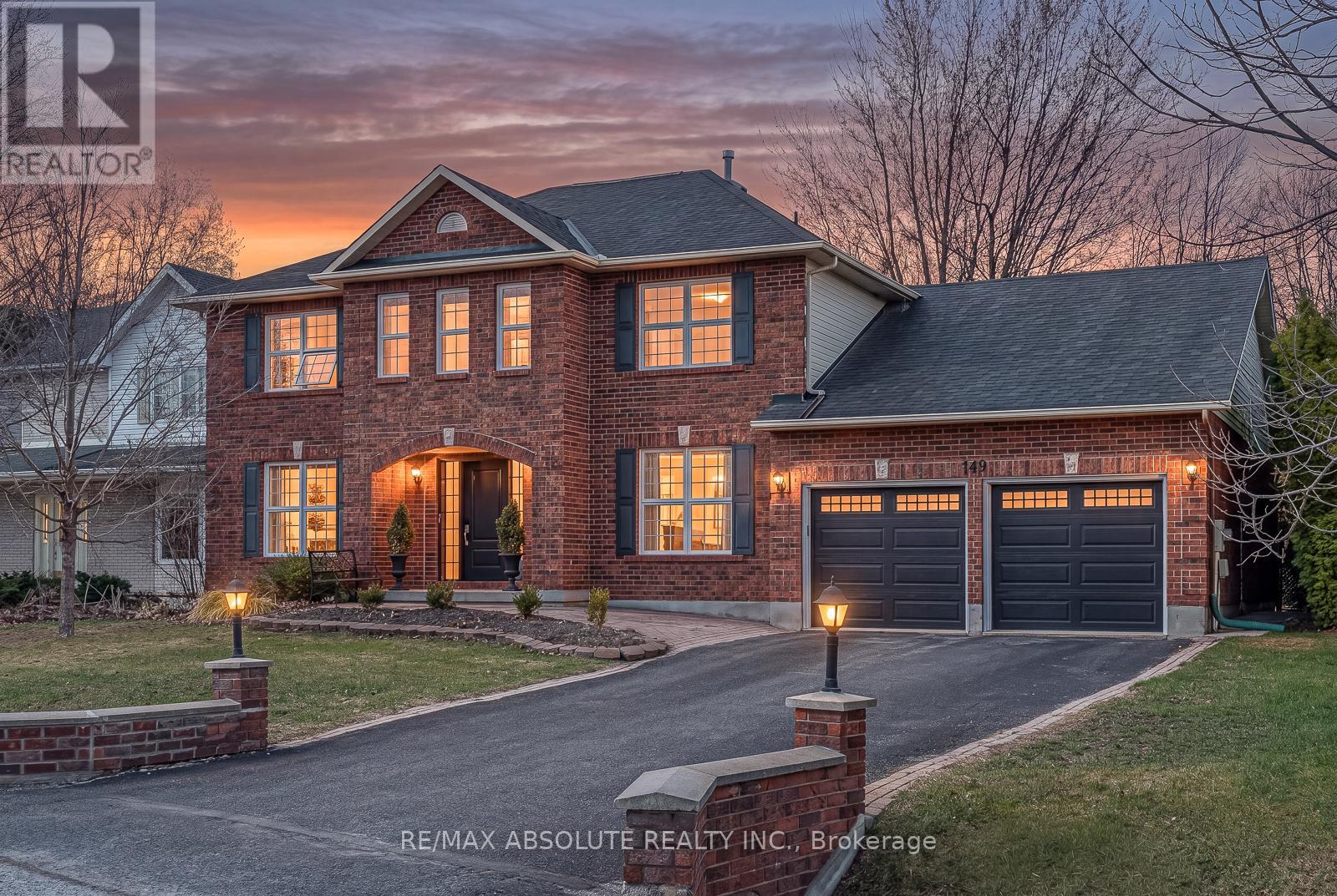 149 LANIGAN CRESCENT, Ottawa, Ontario