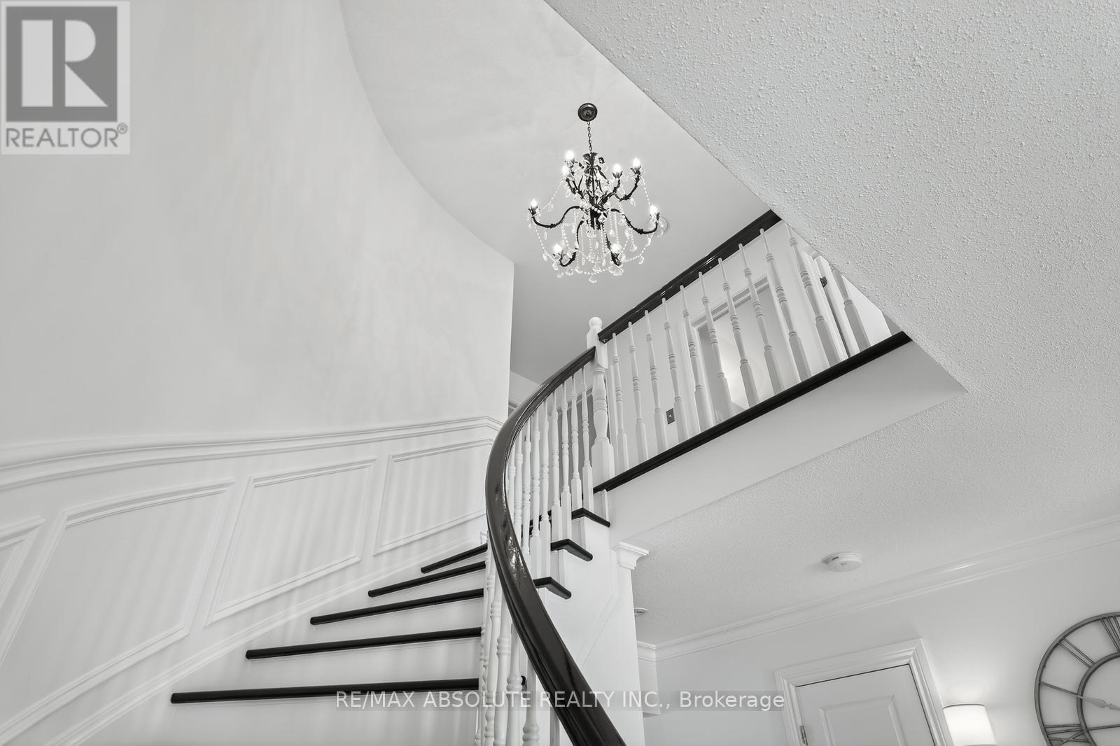 149 Lanigan Crescent, Ottawa, Ontario  K2S 1G9 - Photo 24 - X12924526